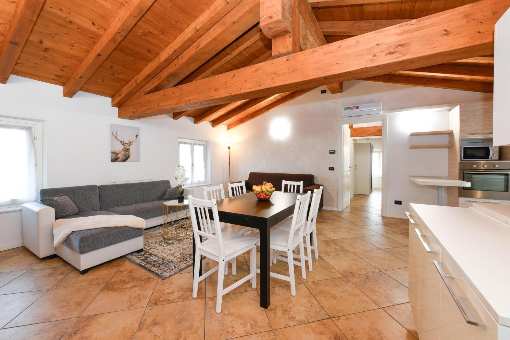 Wendy Apartment- Twobedroom & Pool & Parkprivatefree & Sports ديسينسانو ديل غاردا المظهر الخارجي الصورة