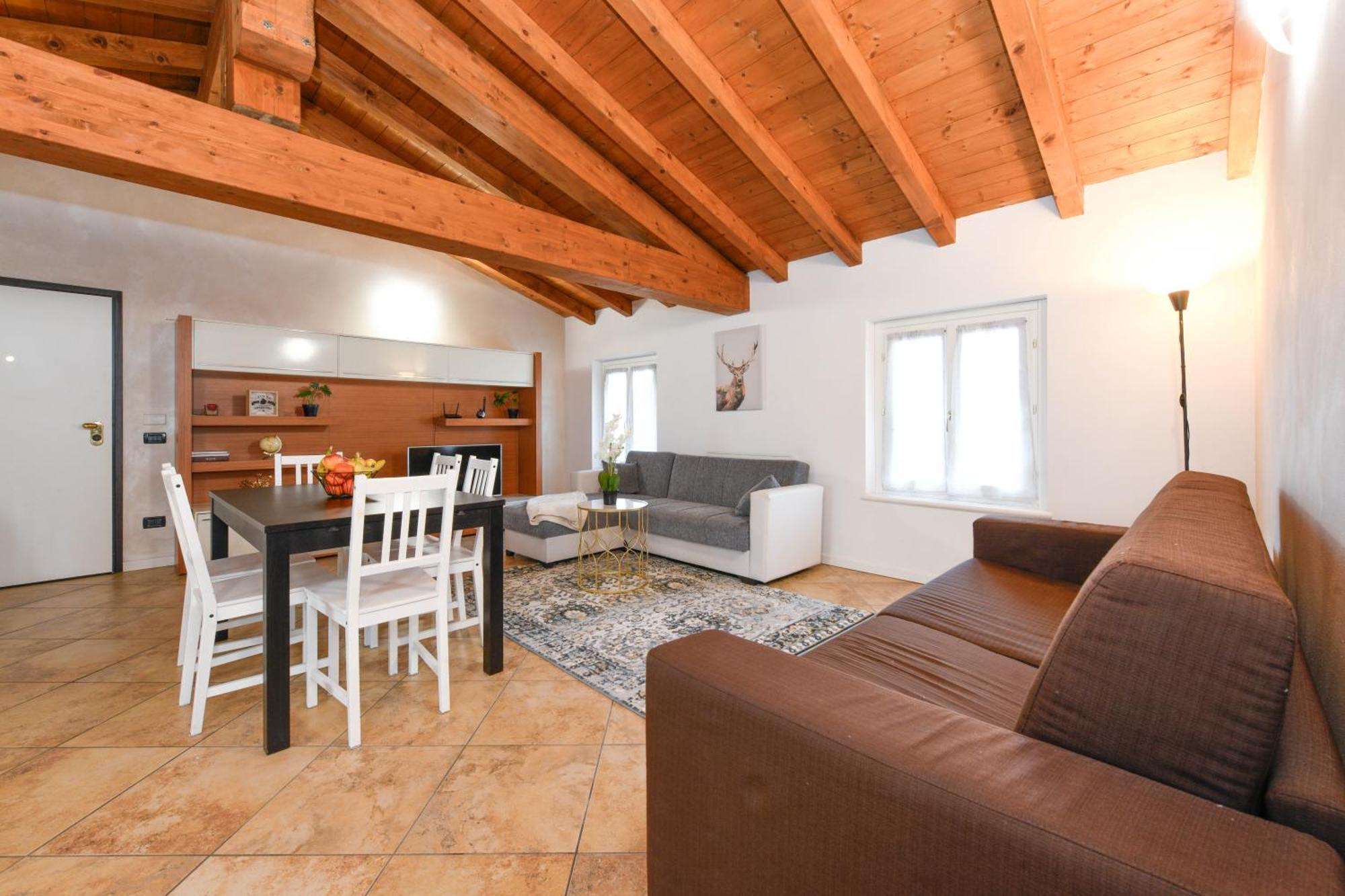 Wendy Apartment- Twobedroom & Pool & Parkprivatefree & Sports ديسينسانو ديل غاردا المظهر الخارجي الصورة
